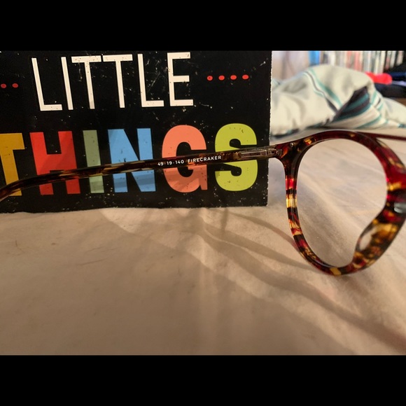 Eye glasses - Picture 2 of 5